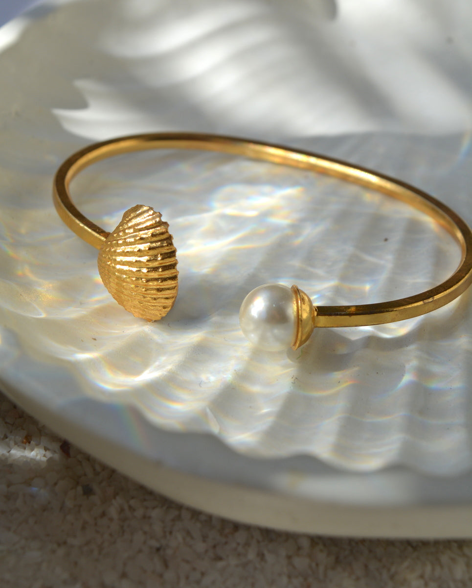 Oyster Pearl Bracelet