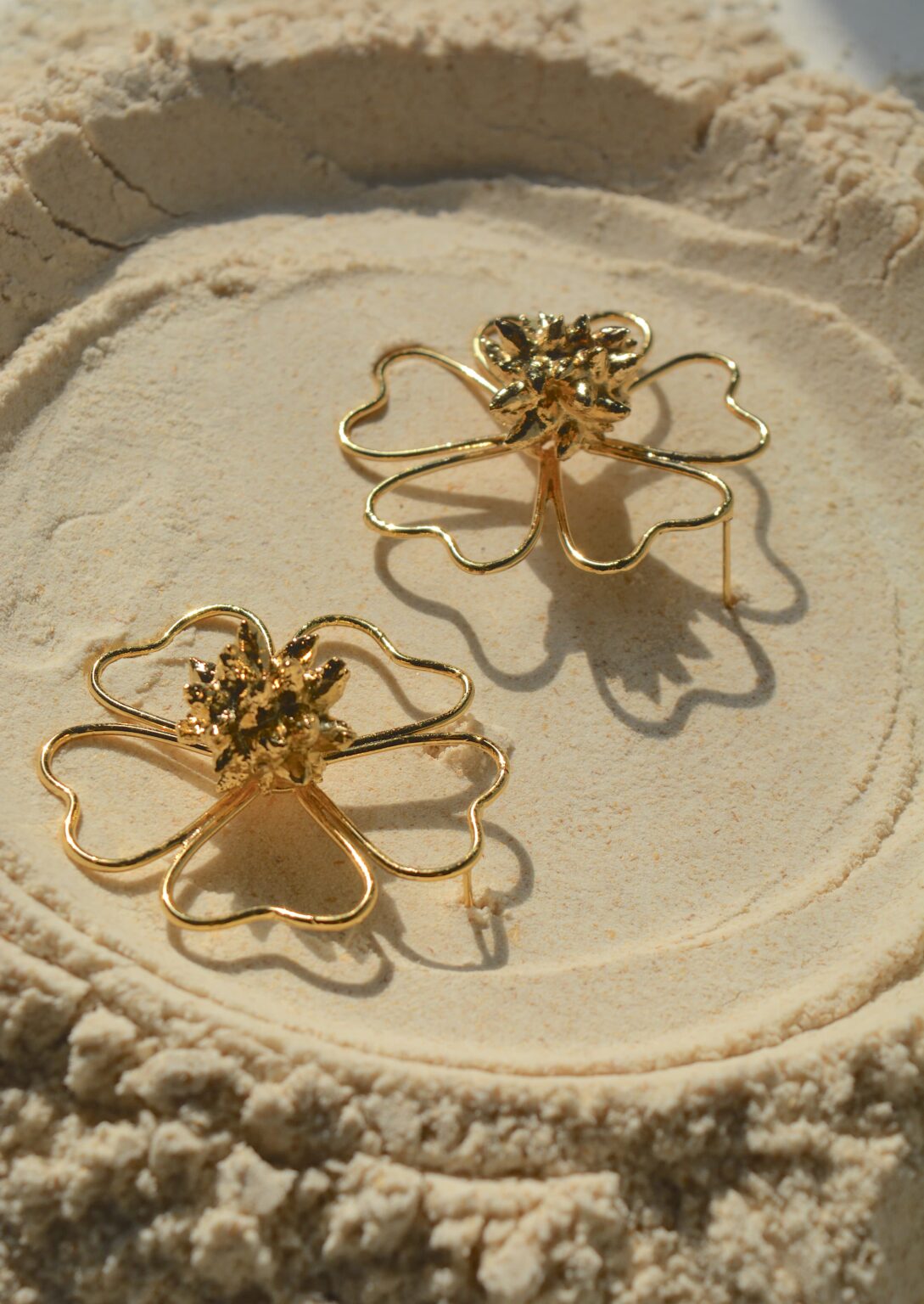 Bora Flower Earrings