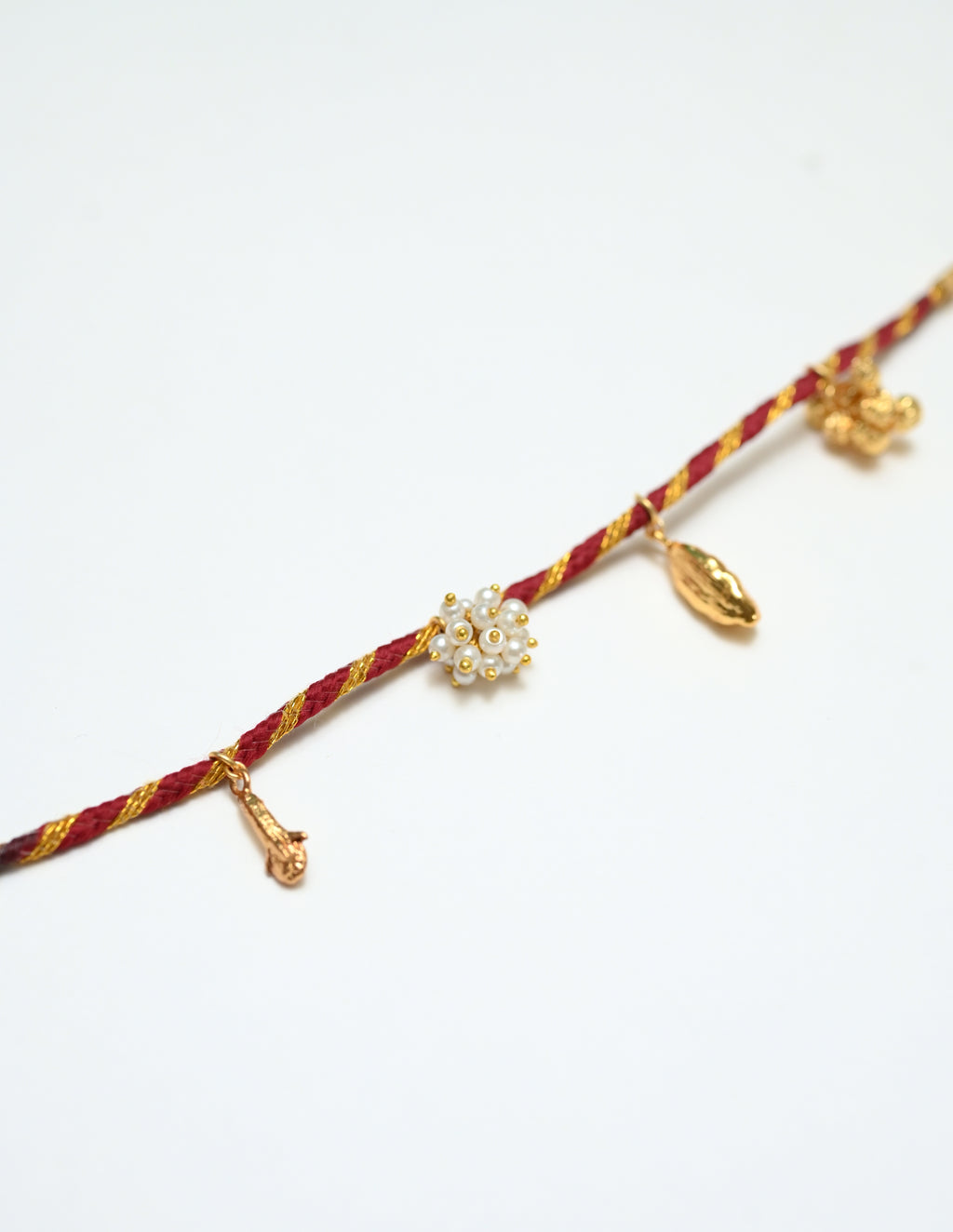Gul-Posh Rakhi