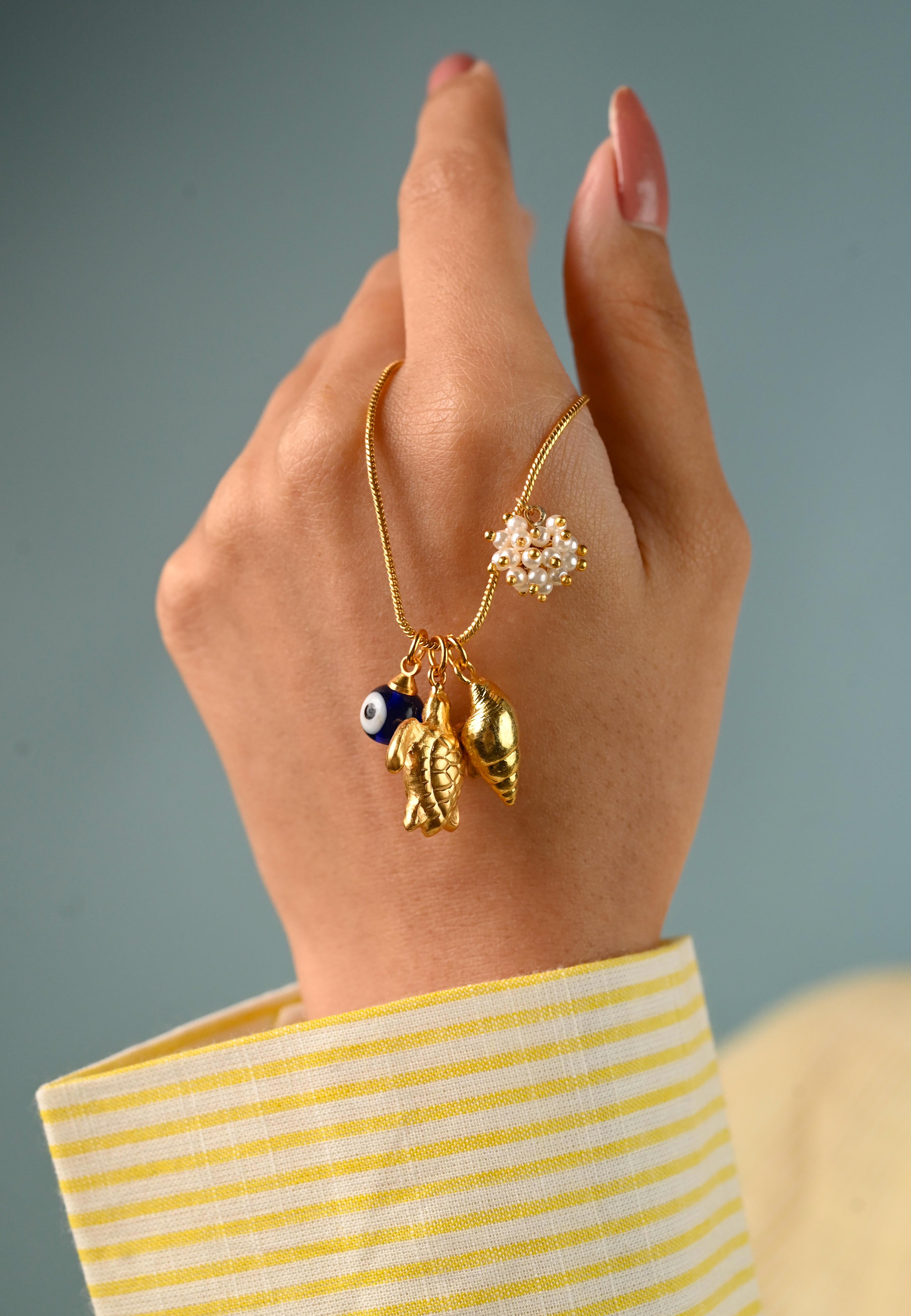 Bring-Me-Luck Neckpiece